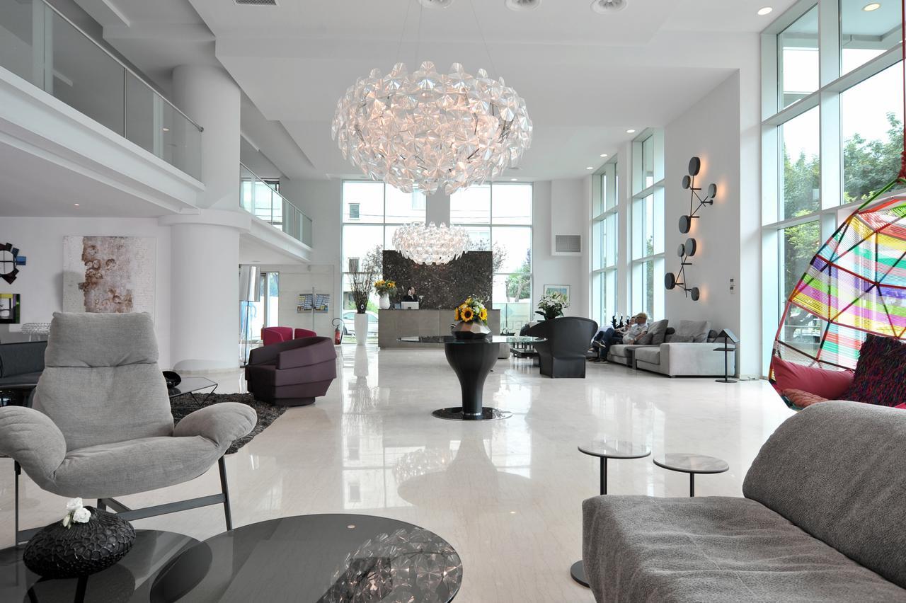 Athenaeum Palace & Luxury Suites Экстерьер фото
